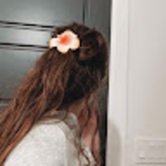 estherthomps810